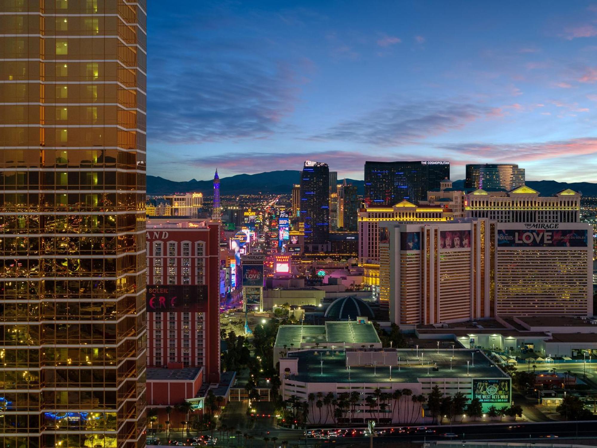 Trump 56Th Floor - Sphere And Strip View - No Resort Fees Las Vegas Eksteriør bilde